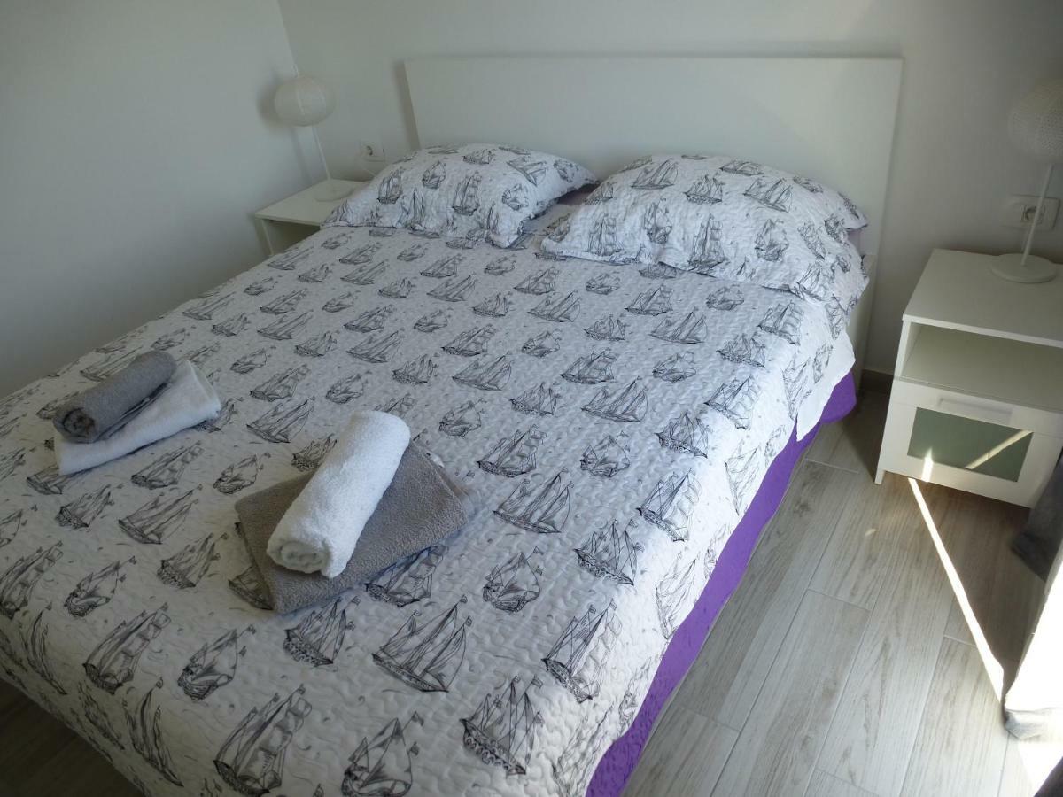 Apartment Vicko ดริเวนิก ภายนอก รูปภาพ