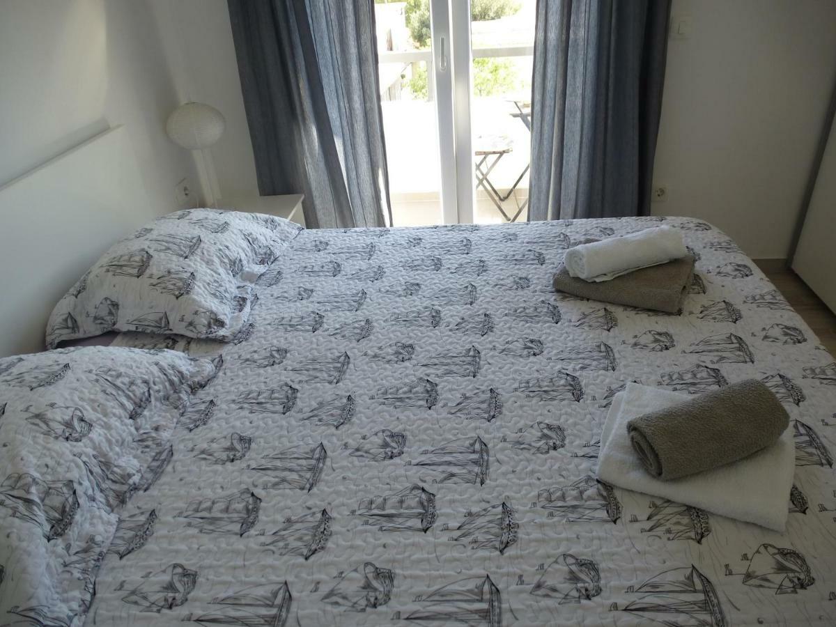 Apartment Vicko ดริเวนิก ภายนอก รูปภาพ