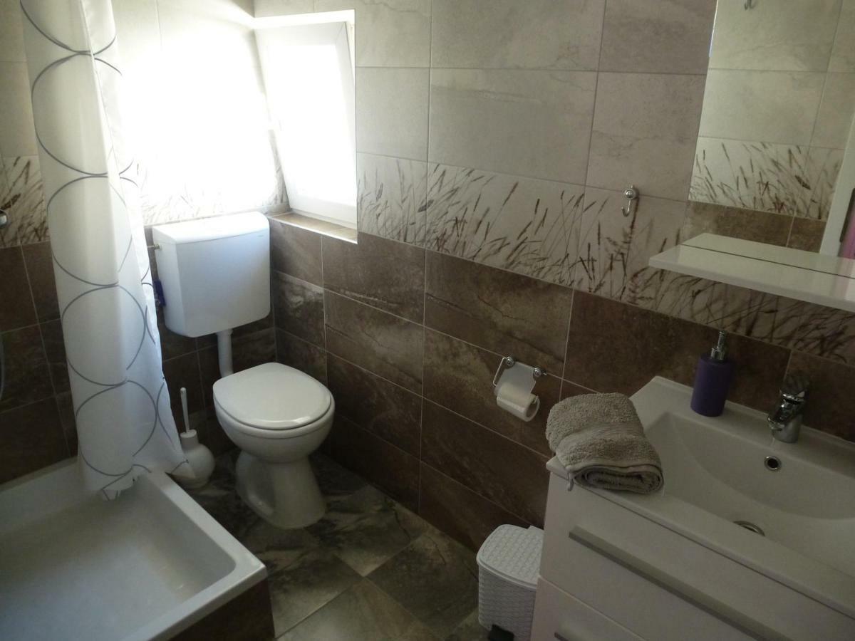 Apartment Vicko ดริเวนิก ภายนอก รูปภาพ